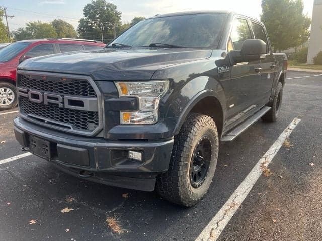 2017 Ford F-150 XLT — photo 1 of 5