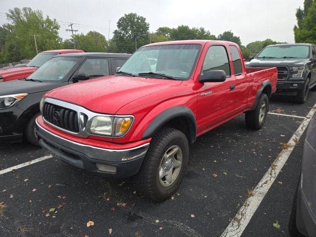 2004 Toyota Tacoma Base — photo 1 of 10