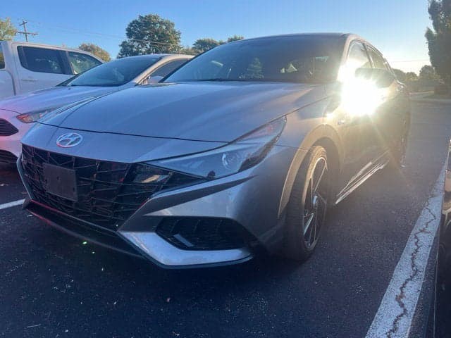 2023 Hyundai Elantra N Line — photo 1 of 5
