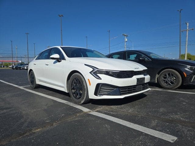 2026 Kia K5 LXS — photo 1 of 5