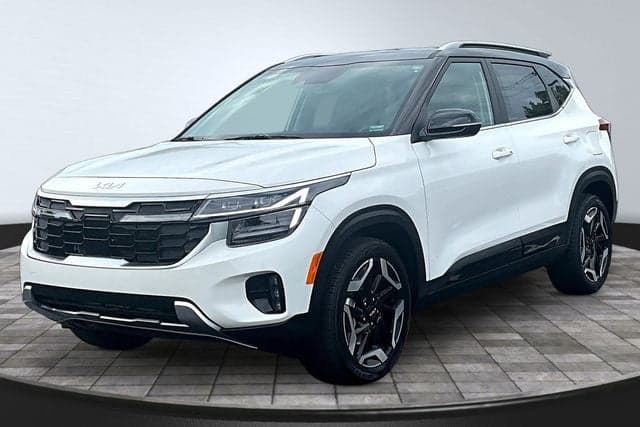 2025 Kia Seltos SX — photo 1 of 5