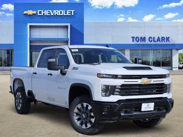 2026 Chevrolet Silverado 2500 HD Custom — photo 1 of 27