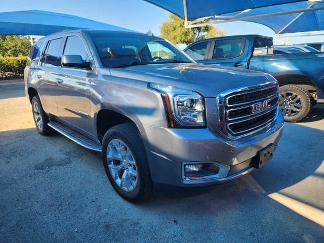 2018 GMC Yukon SLE — photo 1 of 5