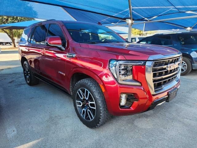 2021 GMC Yukon AT4 — photo 1 of 5