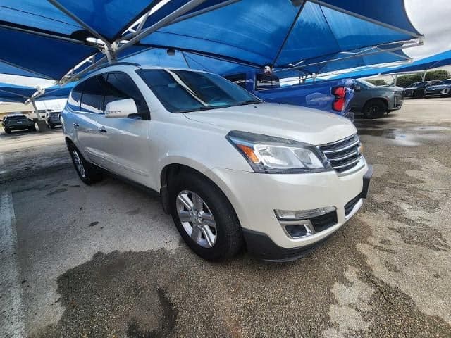 2013 Chevrolet Traverse LT — photo 1 of 5