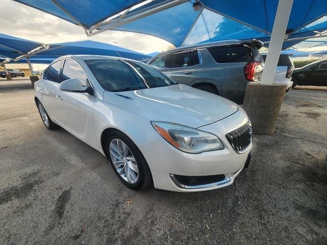 2015 Buick Regal Base — photo 1 of 5