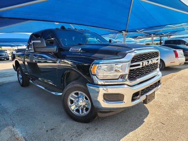 2024 RAM 2500 Tradesman — photo 1 of 4