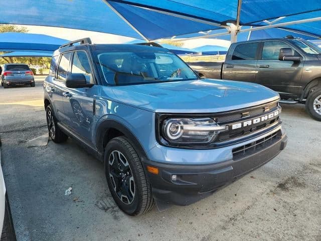 2024 Ford Bronco Sport Outer Banks — photo 1 of 4