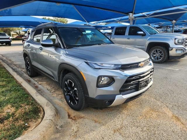 2023 Chevrolet Trailblazer LT — photo 1 of 5