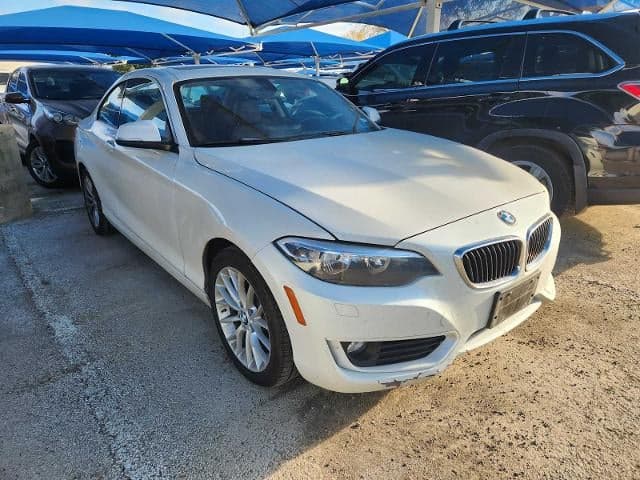 2015 BMW 2 Series 228i xDrive — photo 1 of 4