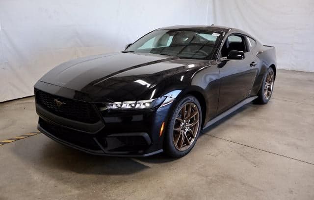2026 Ford Mustang EcoBoost — photo 1 of 33