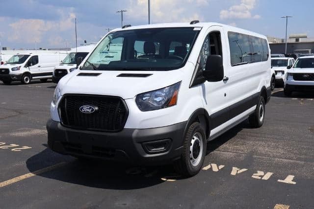 2026 Ford Transit Passenger Wagon XL — photo 1 of 14