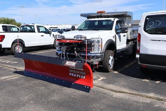 2026 Ford Super Duty F-550 DRW XL — photo 1 of 14
