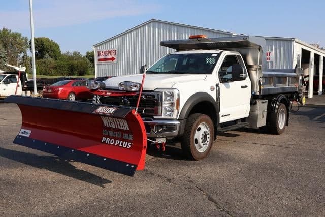 2026 Ford Super Duty F-550 DRW XL — photo 1 of 13