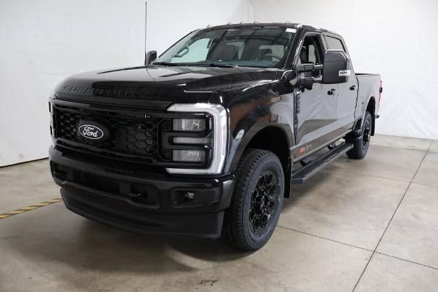 2027 Ford Super Duty F-250 SRW XLT — photo 1 of 36