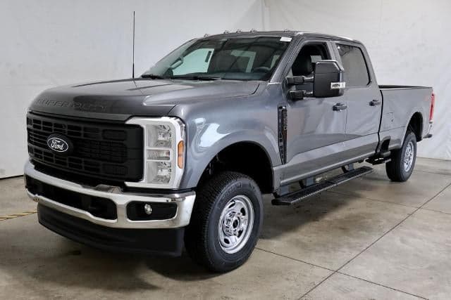 2027 Ford Super Duty F-250 SRW XL — photo 1 of 35