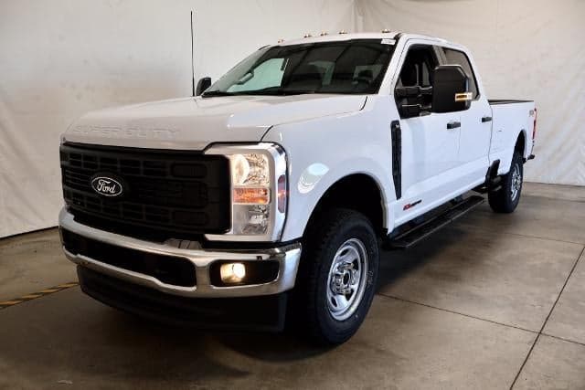 2027 Ford Super Duty F-350 SRW XL — photo 1 of 34