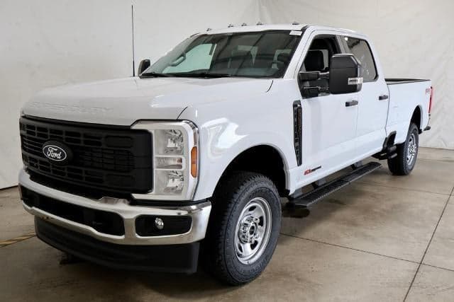 2027 Ford Super Duty F-350 SRW XL — photo 1 of 36