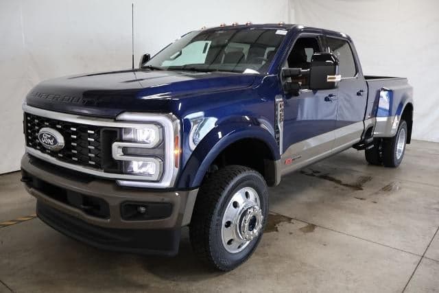 2027 Ford Super Duty F-450 DRW King Ranch — photo 1 of 35