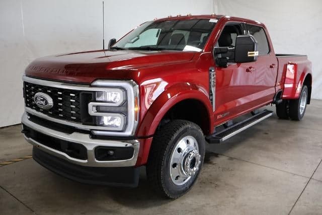 2027 Ford Super Duty F-450 DRW XLT — photo 1 of 31