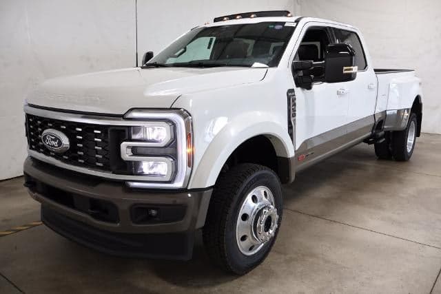 2027 Ford Super Duty F-450 DRW King Ranch — photo 1 of 35
