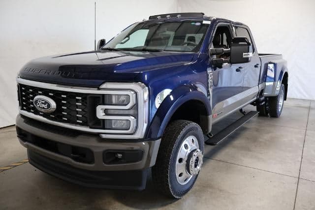 2027 Ford Super Duty F-450 DRW King Ranch — photo 1 of 38