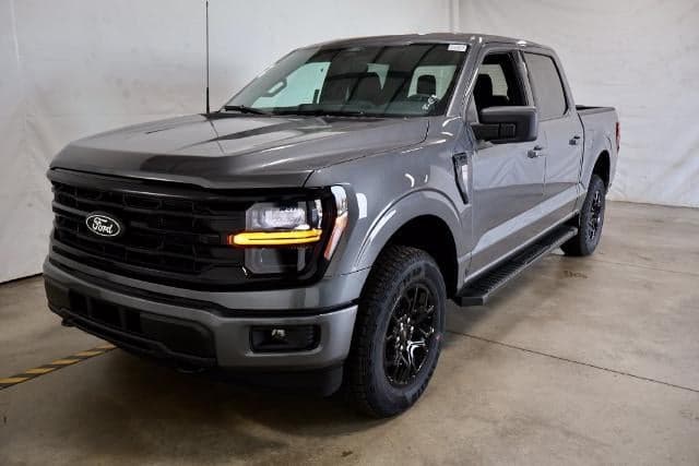 2026 Ford F-150 XLT — photo 1 of 5