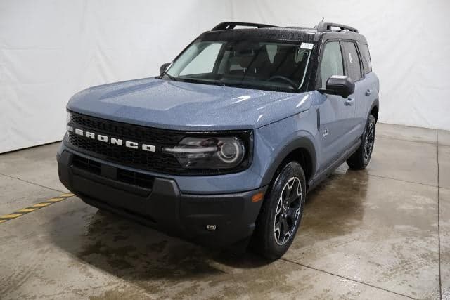 2026 Ford Bronco Sport Outer Banks — photo 1 of 47