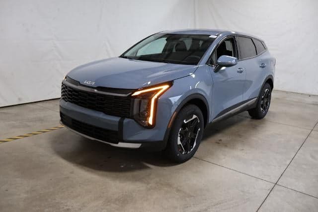 2027 Kia Sportage Hybrid S — photo 1 of 5