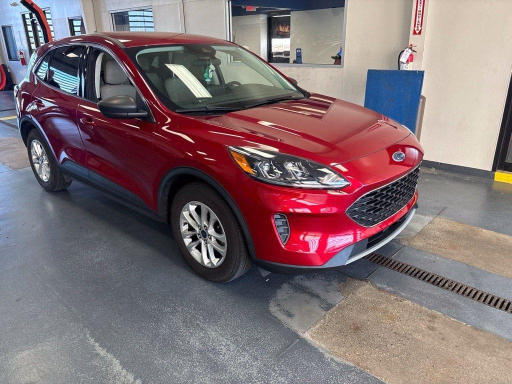 2022 Ford Escape SE — photo 1 of 29