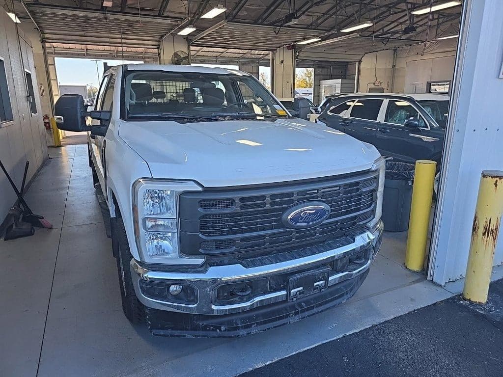 2024 Ford Super Duty F-250 SRW XL — photo 1 of 5