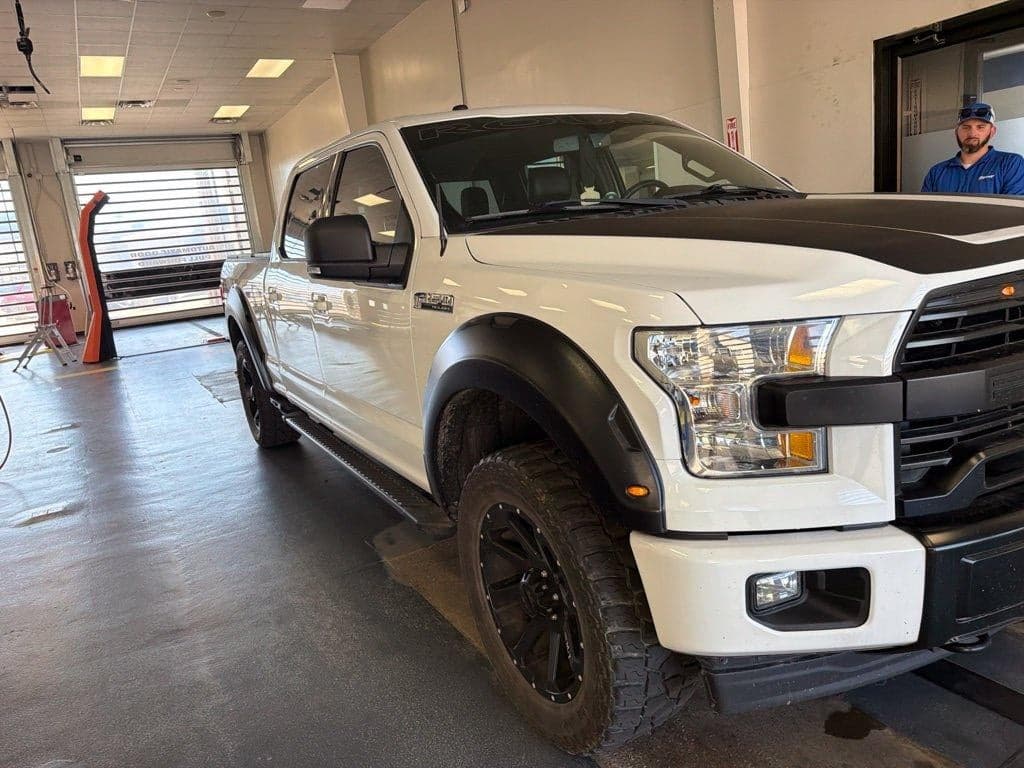 2017 Ford F-150 XLT — photo 1 of 5