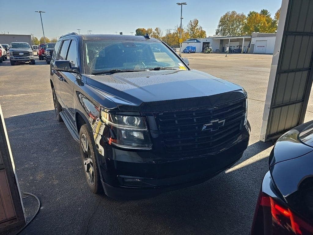 2020 Chevrolet Tahoe Premier — photo 1 of 5