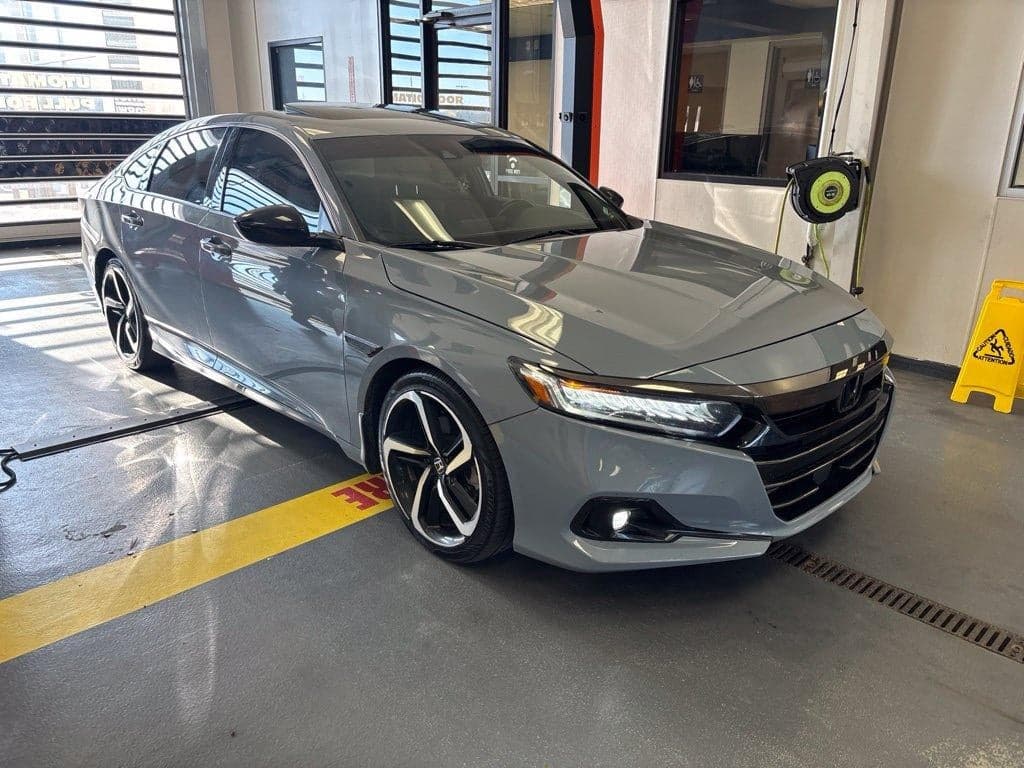 2021 Honda Accord Sedan Sport — photo 1 of 5