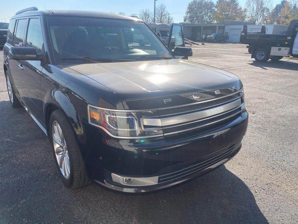 2019 Ford Flex Limited — photo 1 of 5
