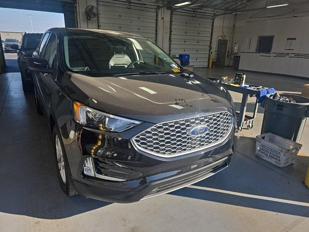 2024 Ford Edge SEL — photo 1 of 5