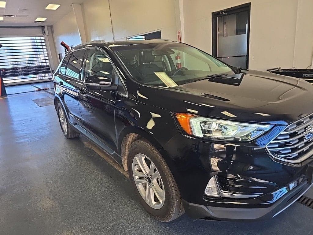 2020 Ford Edge SEL — photo 1 of 5