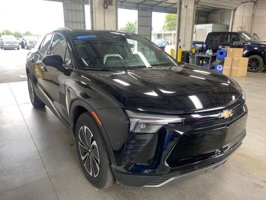 2024 Chevrolet Blazer EV LT — photo 1 of 25