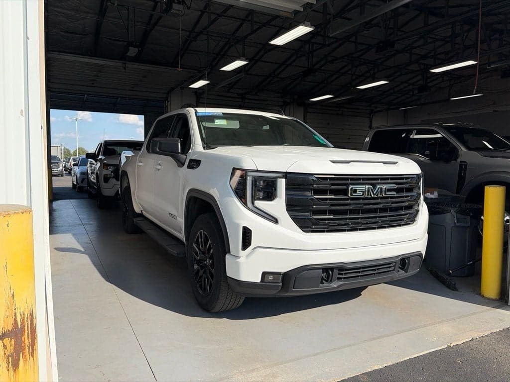 2024 GMC Sierra 1500 Elevation — photo 1 of 24
