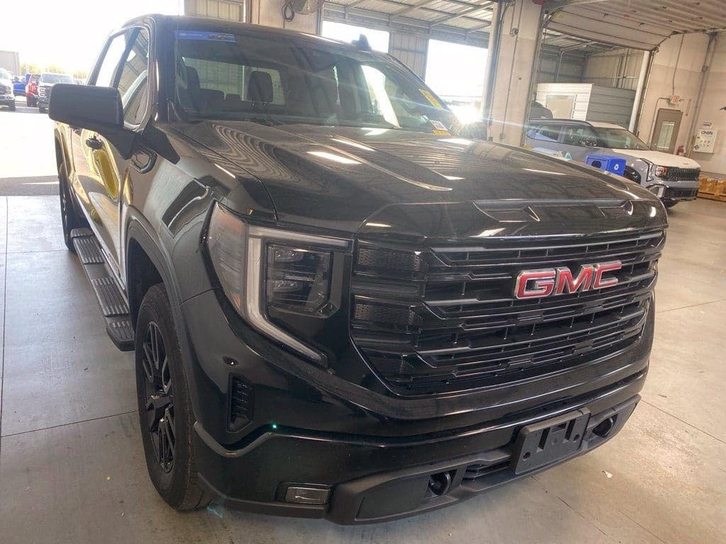 2023 GMC Sierra 1500 Elevation — photo 1 of 5