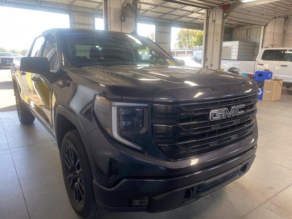 2024 GMC Sierra 1500 Elevation — photo 1 of 5