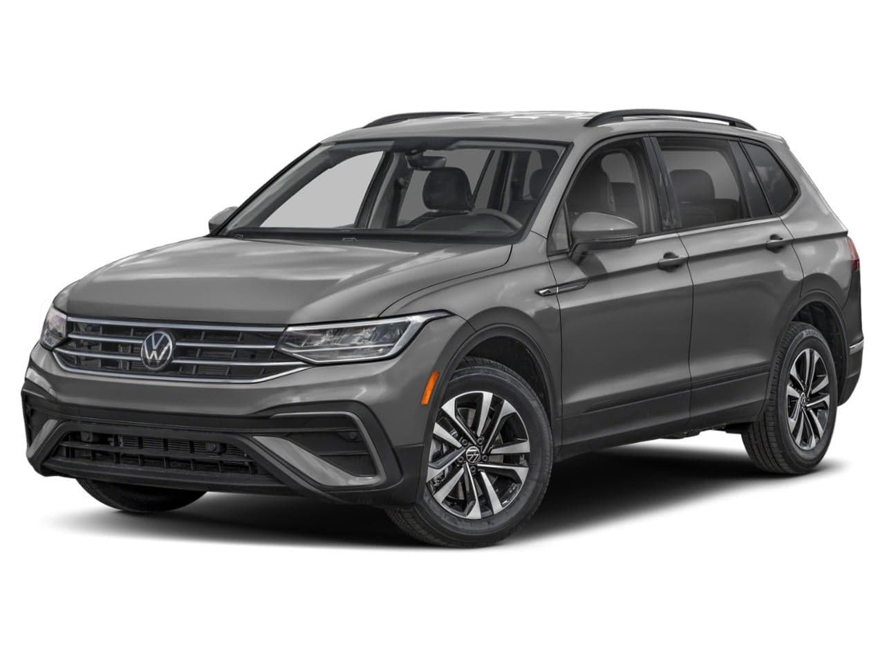 2022 Volkswagen Tiguan S — photo 1 of 21