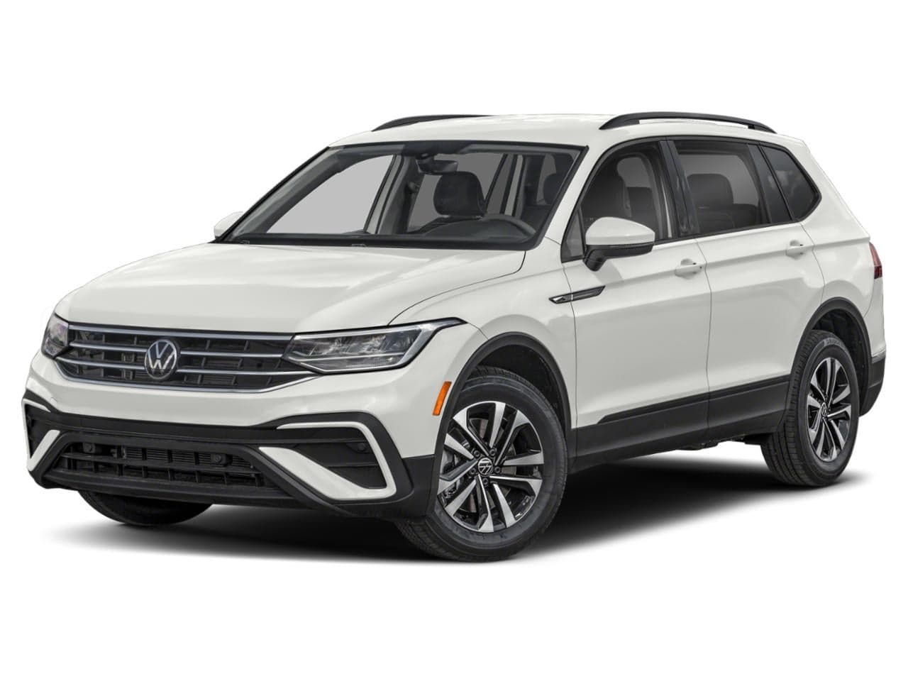 2024 Volkswagen Tiguan S — photo 1 of 22