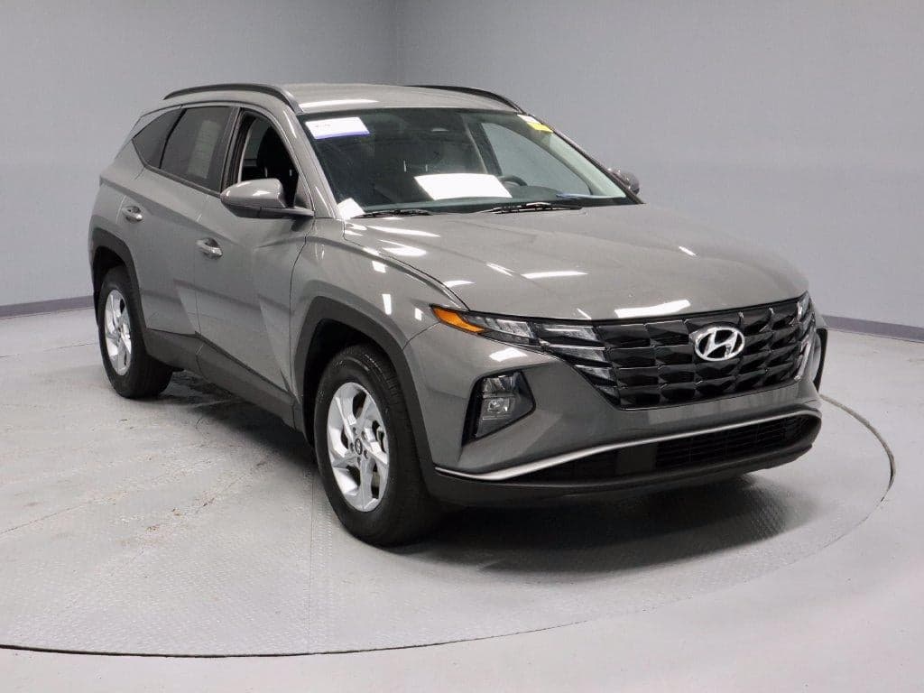 2024 Hyundai Tucson SEL — photo 1 of 5