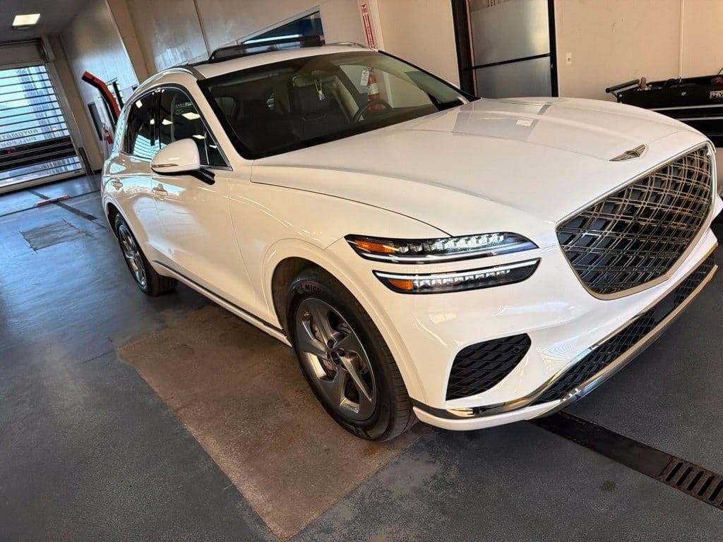 2026 Genesis GV70 2.5T Select — photo 1 of 5