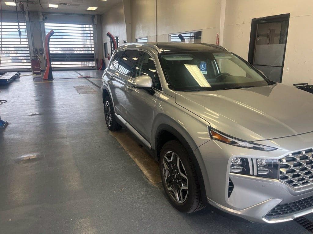 2023 Hyundai Santa Fe Hybrid Limited — photo 1 of 31