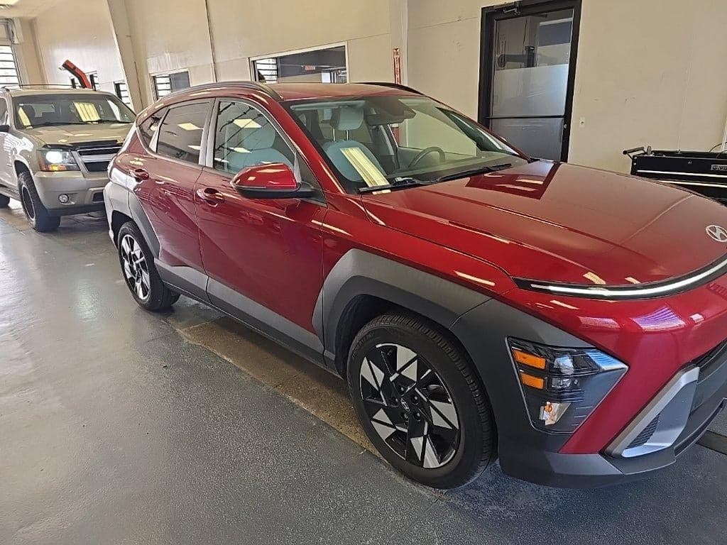 2024 Hyundai Kona SEL — photo 1 of 5