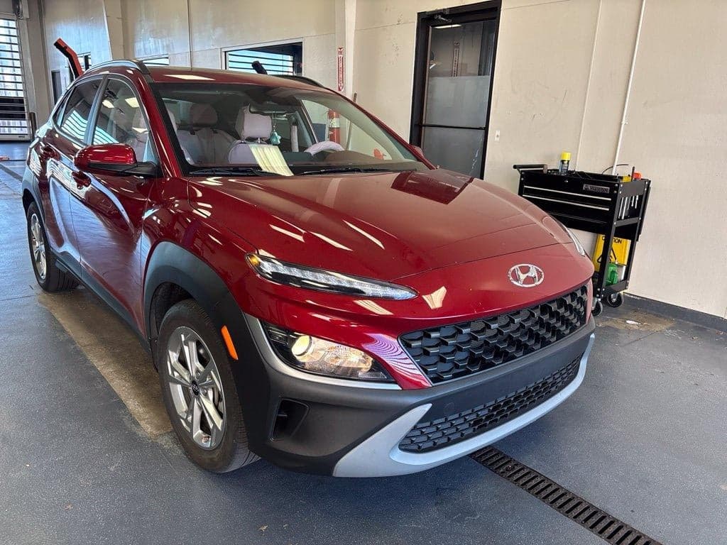 2023 Hyundai Kona SEL — photo 1 of 5
