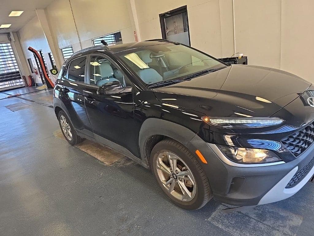 2023 Hyundai Kona SEL — photo 1 of 28