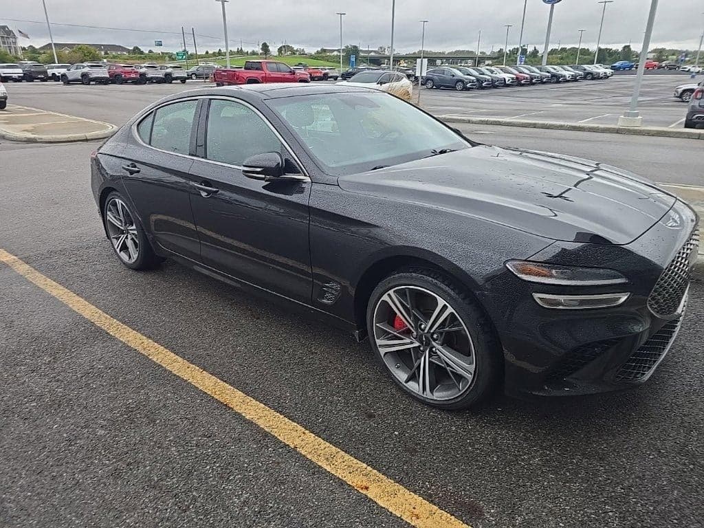 2024 Genesis G70 3.3T Sport Advanced — photo 1 of 27